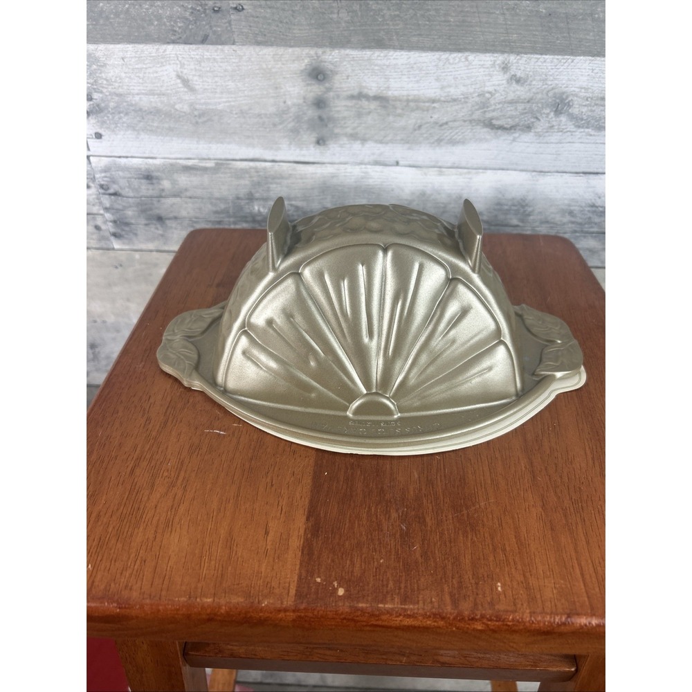 Nordic Ware Citrus Slice Lemon Wedge Cake Pan 5 Cup Baking Mold 3D USA - Picture 2 of 5